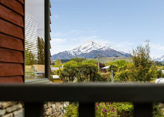  at 3 Kinnibeg Street, Albert Town, Wanaka