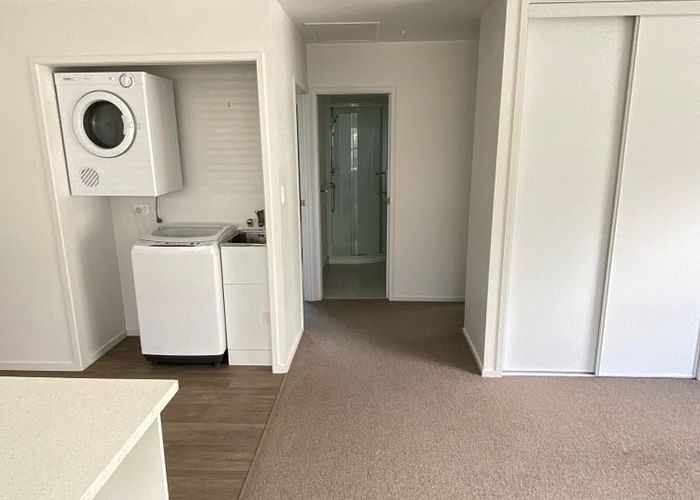  at 841A Beach Road, Browns Bay, North Shore City, Auckland