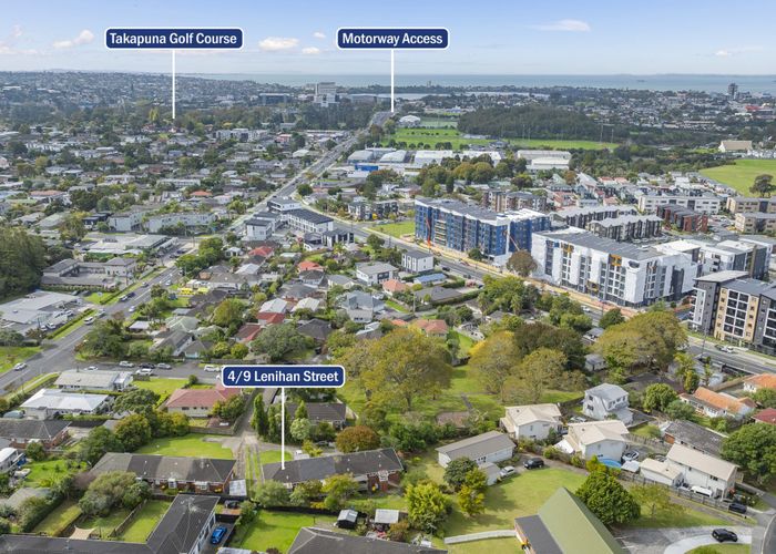 at 4/9 Lenihan Street, Northcote, North Shore City, Auckland