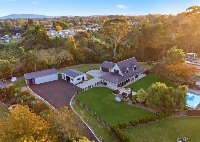  at 12A East Ridge Grove, Newstead, Hamilton