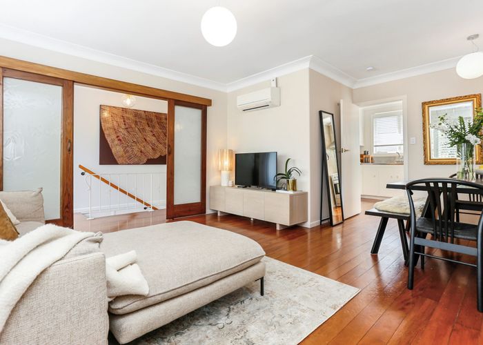  at 2/6 Ngauruhoe Street, Mount Eden, Auckland