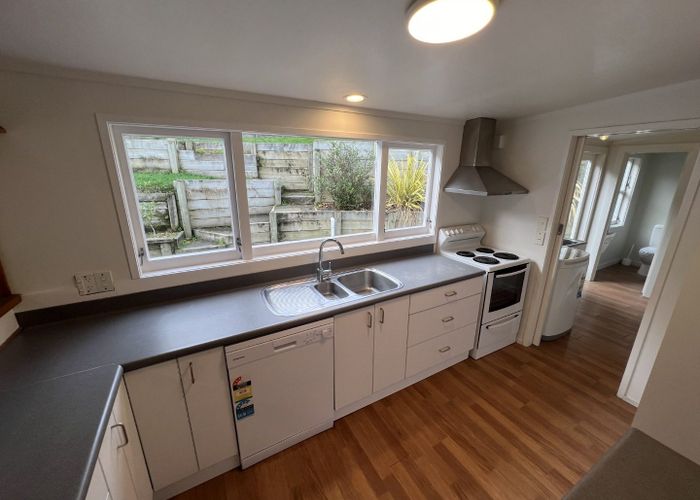  at 5 Crofton Road, Ngaio, Wellington