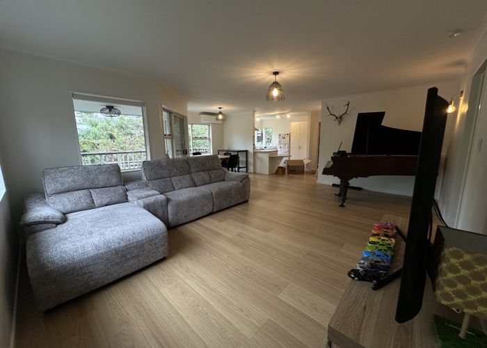  at 8A Langton Road, Stanmore Bay, Whangaparaoa