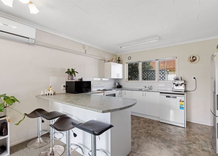  at 3/35 Bureta Road, Otumoetai, Tauranga