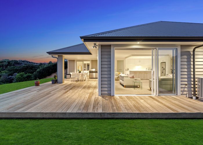  at 15 Pamela Christine Road, Patumahoe, Pukekohe