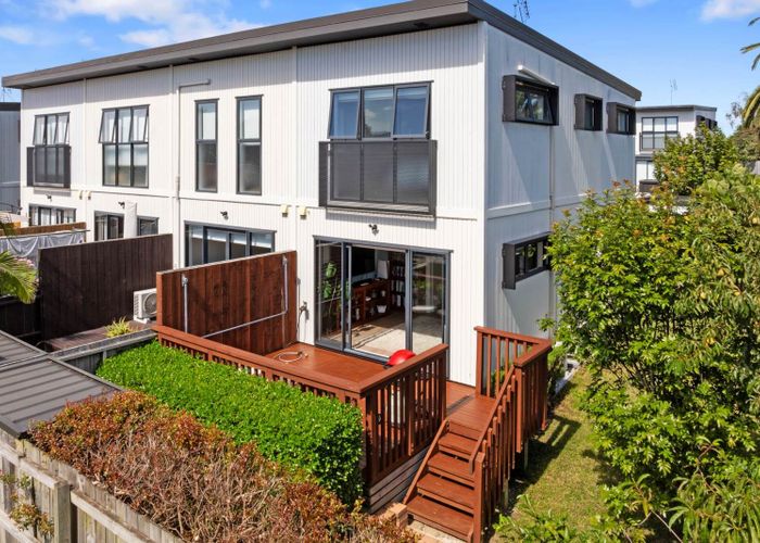  at 2 Tautaiao Lane, Papakura, Papakura, Auckland