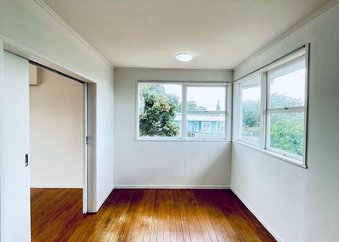  at 3 Addison Drive, Glendene, Waitakere City, Auckland