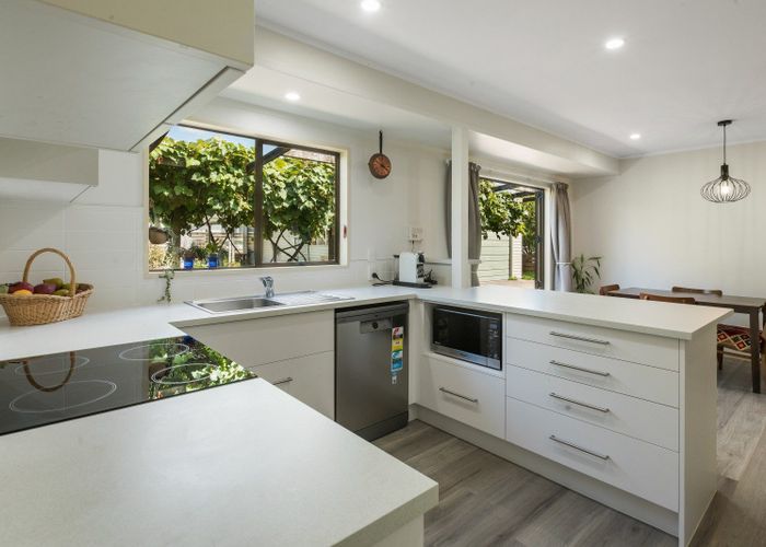  at 9 Rosemary Place, Katikati, Katikati