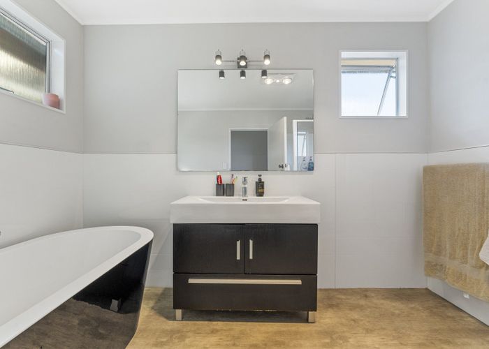  at 74 Somerset Road, Springvale, Whanganui