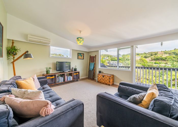  at 19 Stratton Street, Normandale, Lower Hutt