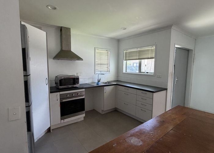  at 7 Whau Crescent, Avondale, Auckland City, Auckland