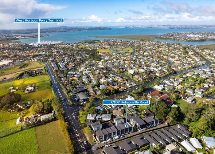  at 7/107 Hobsonville Road, West Harbour, Auckland