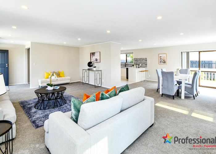  at 22 Caringbah Drive, Papatoetoe, Auckland