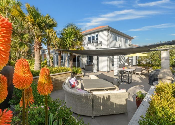  at 8 Seychelles Drive, Papamoa Beach, Papamoa