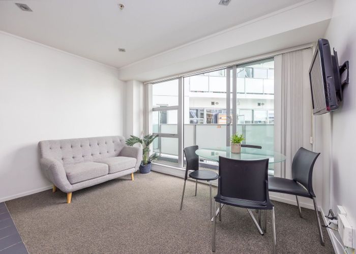  at 616/430 Queen Street, Auckland Central, Auckland