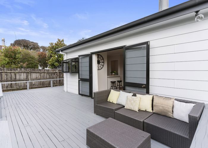  at 91 Santiago Crescent, Unsworth Heights, Auckland