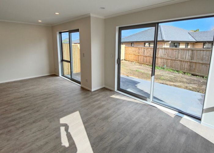  at 11/17 North Ridge Drive, Rototuna, Hamilton, Waikato