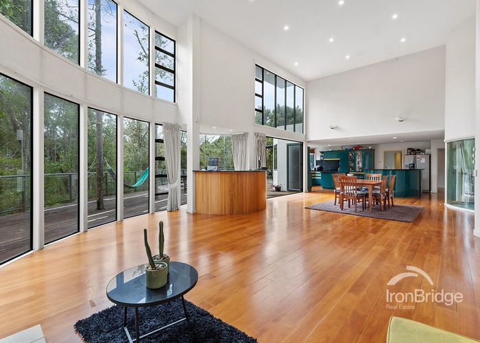  at 46-/48 RAVENSTONE PL, Chatswood, Auckland