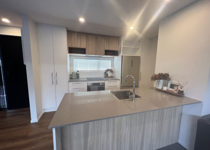  at 2/404 Armagh Street, Linwood, Christchurch