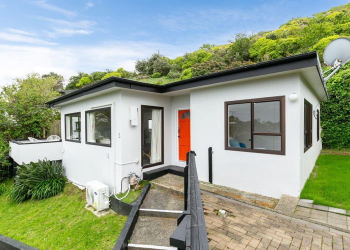  at 5 Houghton Bay Road, Houghton Bay, Wellington