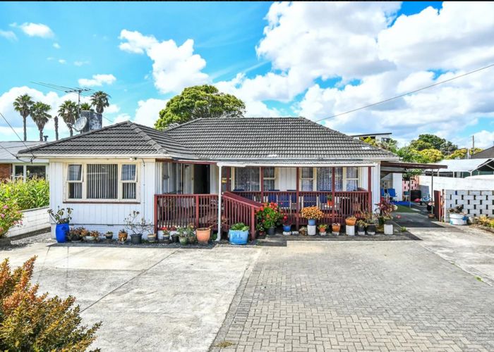  at 11 Staines Avenue, Mangere, Manukau City, Auckland