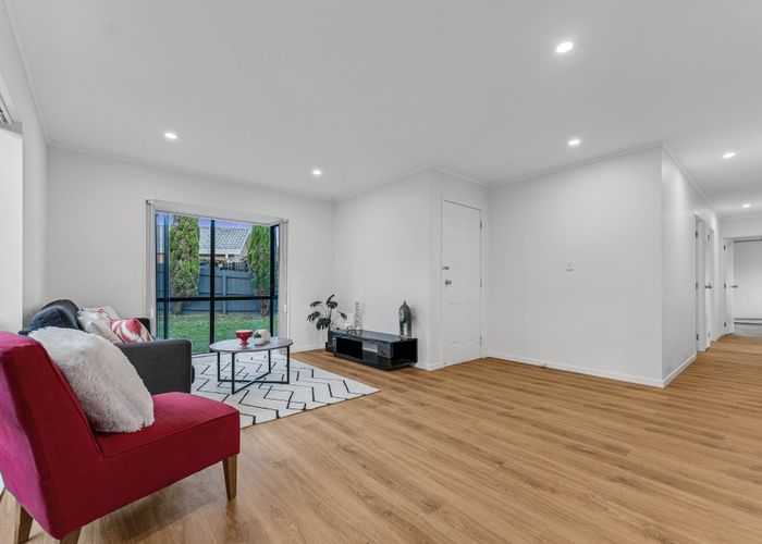  at 1/23 Bernina Place, Weymouth, Auckland