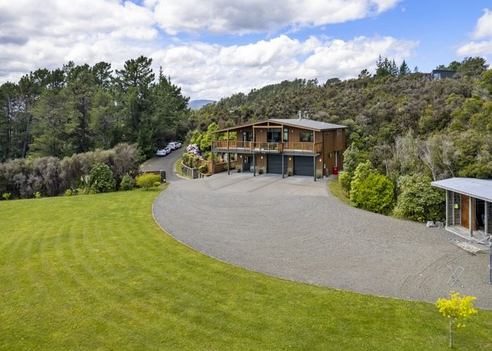  at 11 Streets Way, Timberlea, Upper Hutt