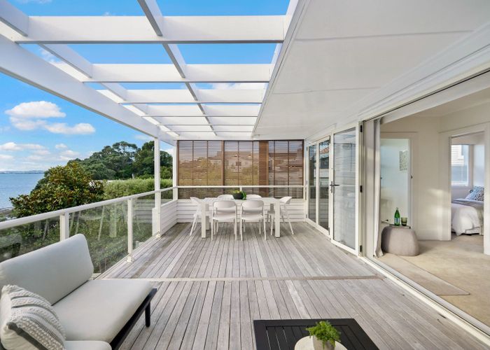  at 10 Harbour View Road, Point Chevalier, Auckland
