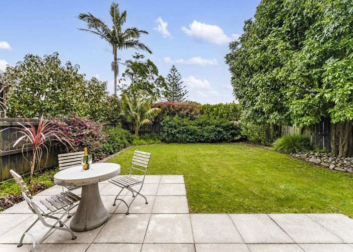  at 1/116 Celtic Crescent, Ellerslie, Auckland