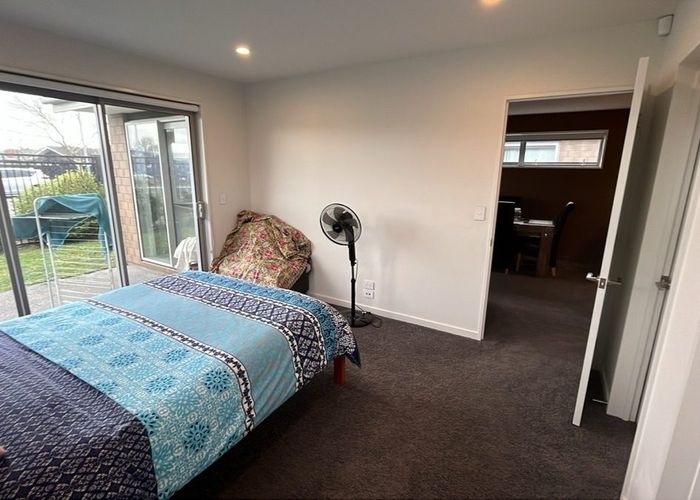  at 44  Horoeka Street, Avonhead, Christchurch City, Canterbury