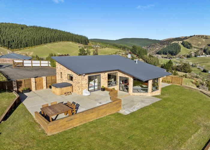  at 14 Kingsgate Lane, Waihola, Clutha, Otago