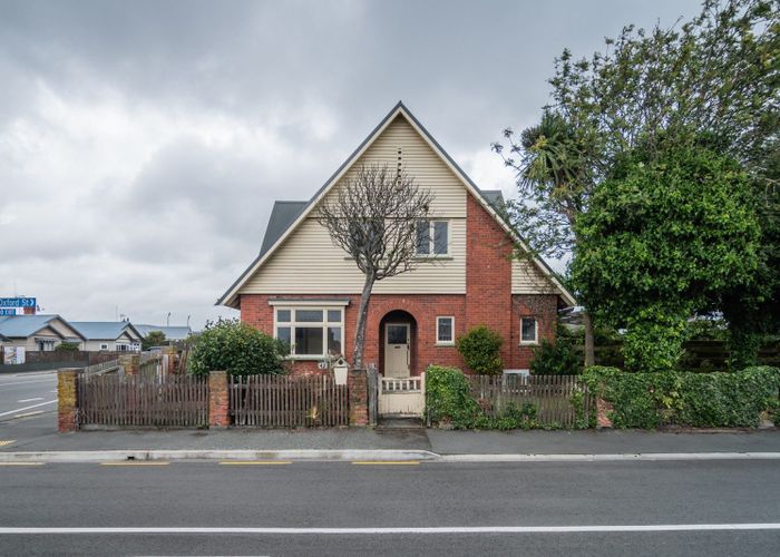  at 42 Oxford Street, West End, Timaru, Canterbury
