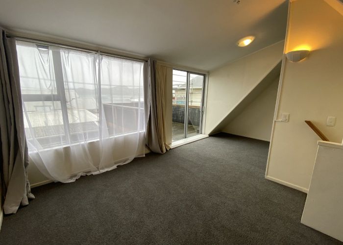  at 37 Moa Point Road, Moa Point, Wellington