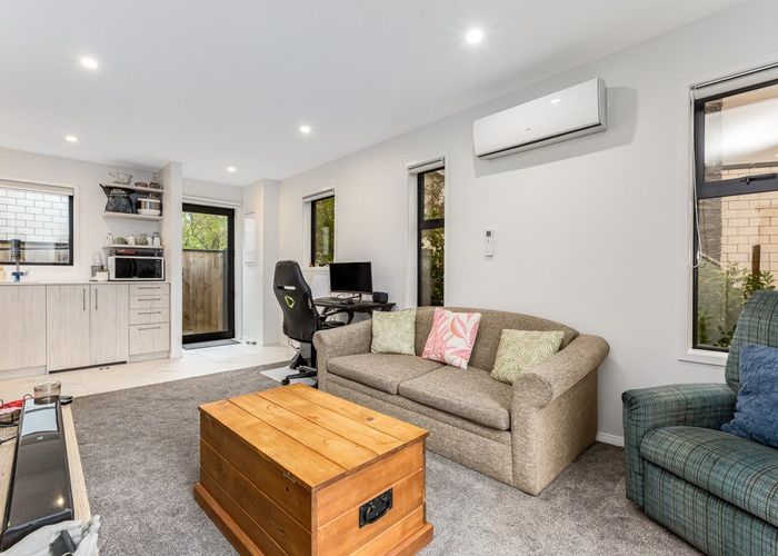  at 2/3 Johnston Grove, Taita, Lower Hutt, Wellington