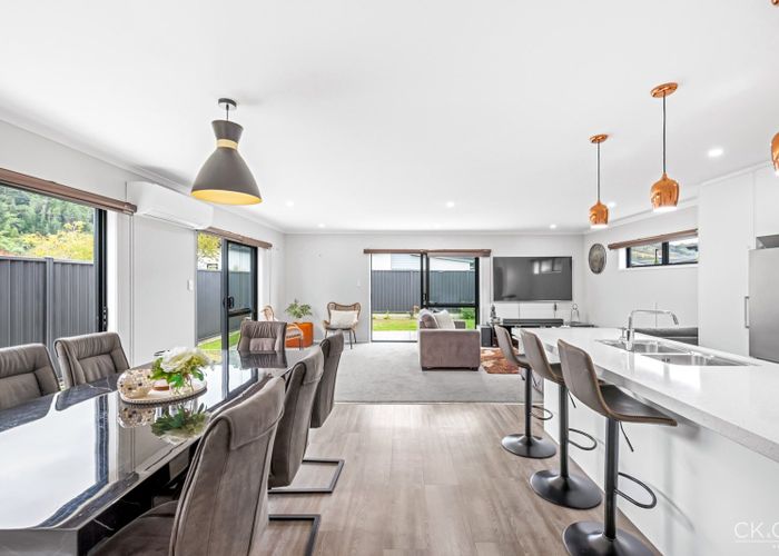  at 6 Pattullo Crescent, Wallaceville, Upper Hutt, Wellington