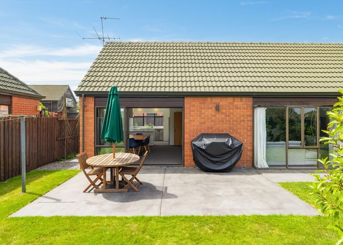  at 14/415 Mairehau Road, Parklands, Christchurch