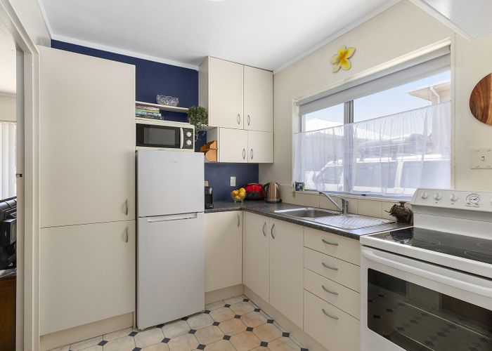  at 5/154 Onepu Road, Lyall Bay, Wellington