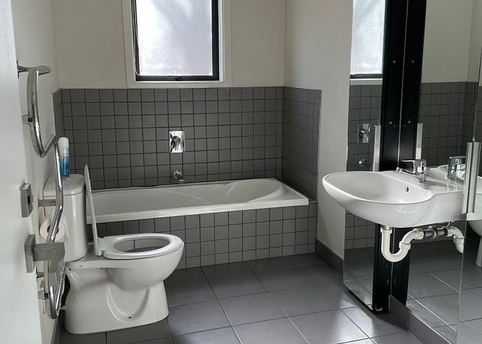  at 39C Landon Avenue, Mangere East, Manukau City, Auckland