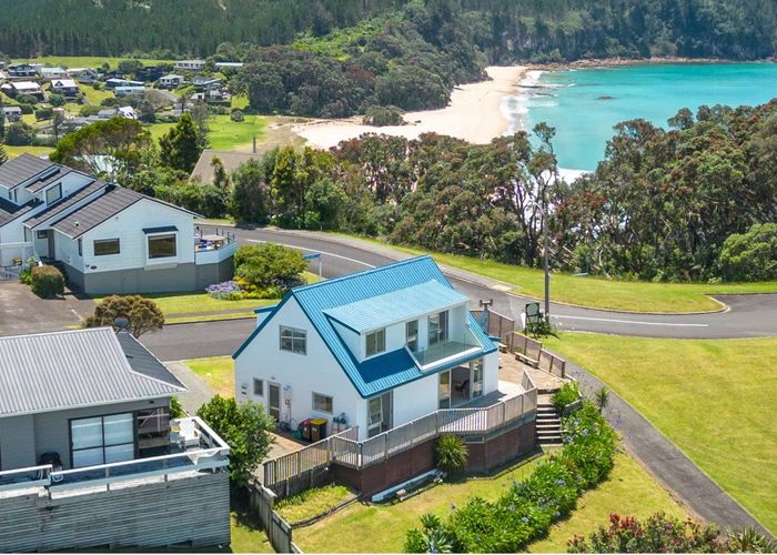  at 407 Onemana Drive, ONEMANA, WHANGAMATA