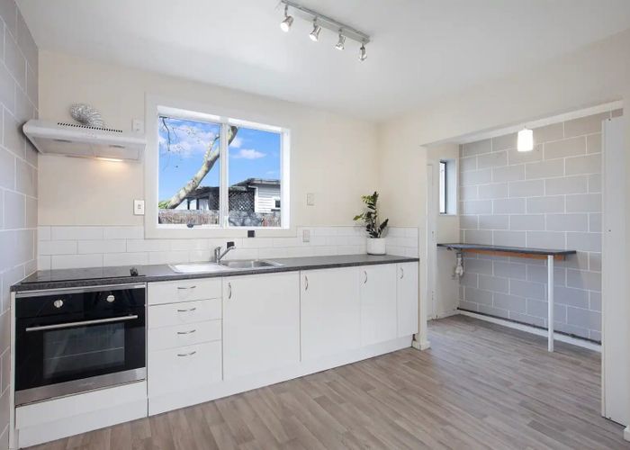  at 183 *Hastings Street East, Waltham, Christchurch City, Canterbury