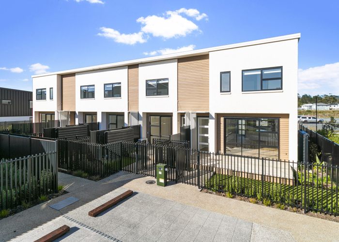  at 680 Swanson Road, Swanson, Waitakere City, Auckland