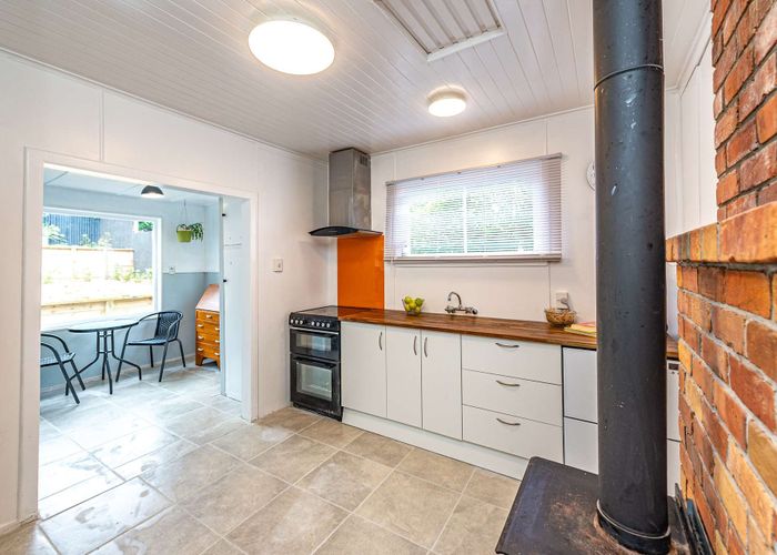  at 40 Karaka Street, Castlecliff, Whanganui, Manawatu / Whanganui