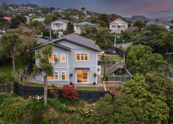  at 24 Khandallah Road, Ngaio, Wellington