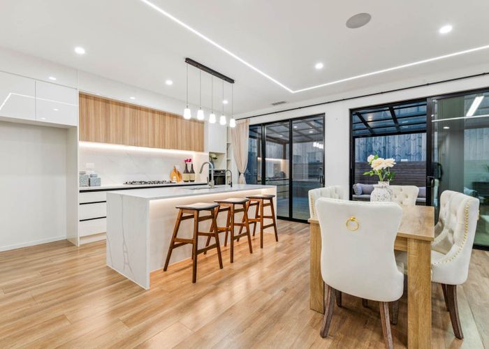  at 19 Southridge Road, Flat Bush, Manukau City, Auckland