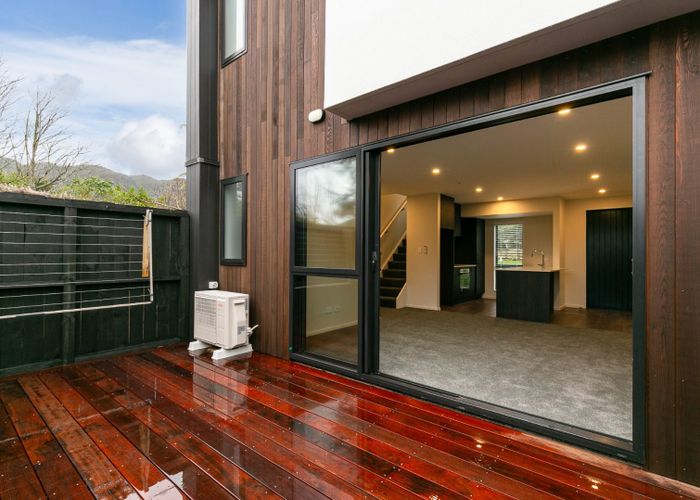  at 8/28 Raukawa Street, Stokes Valley, Lower Hutt, Wellington