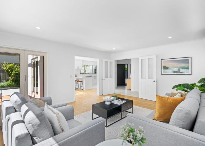  at 2/97 Clyde Road, Ilam, Christchurch