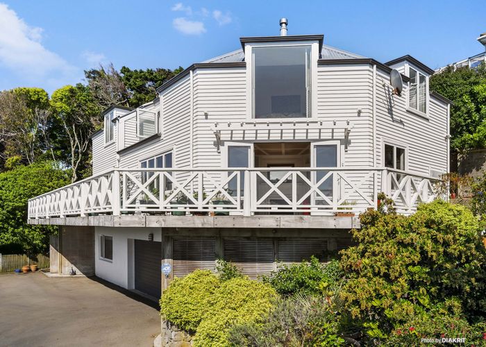 For sale 96 Nicholson Road, Khandallah, Wellington homes.co.nz