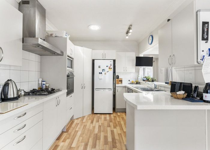  at 87 Bayswater Avenue, Bayswater, Auckland