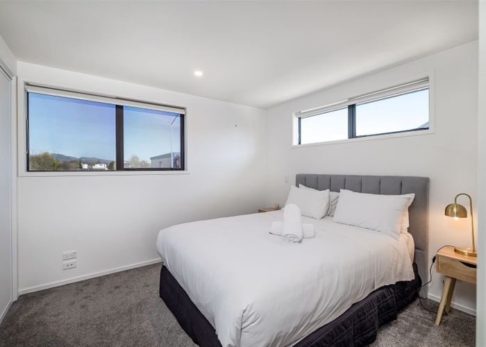  at 11/4 Riccarton Road, Riccarton, Christchurch