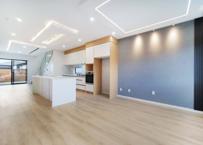  at 21 Farranfore Road, Opaheke, Papakura